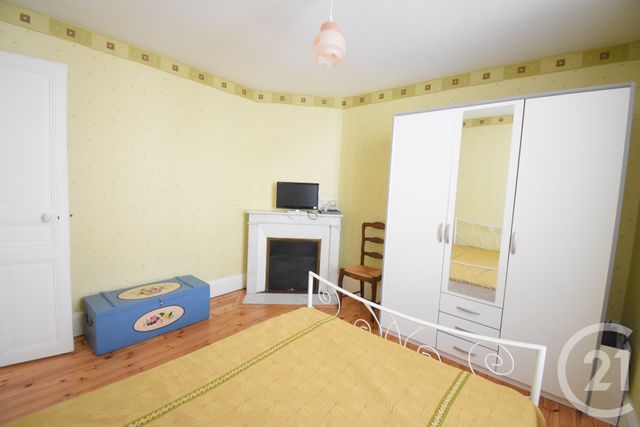 Appartement F3 &agrave; louer - 3 pi&egrave;ces - 57,60 m2 - Vichy - 03 - AUVERGNE