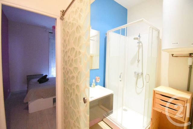 Appartement F4 &agrave; louer - 4 pi&egrave;ces - 121,83 m2 - Vichy - 03 - AUVERGNE