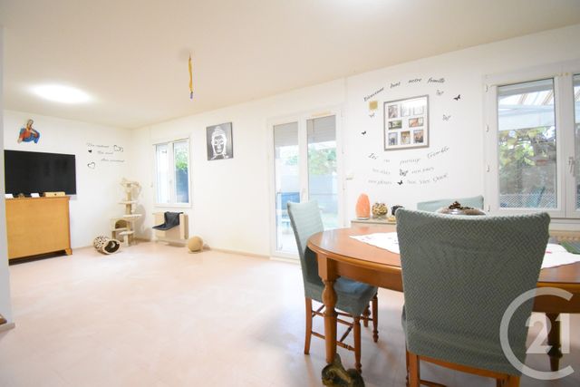 Maison &agrave; vendre - 3 pi&egrave;ces - 76,96 m2 - St Germain Des Fosses - 03 - AUVERGNE