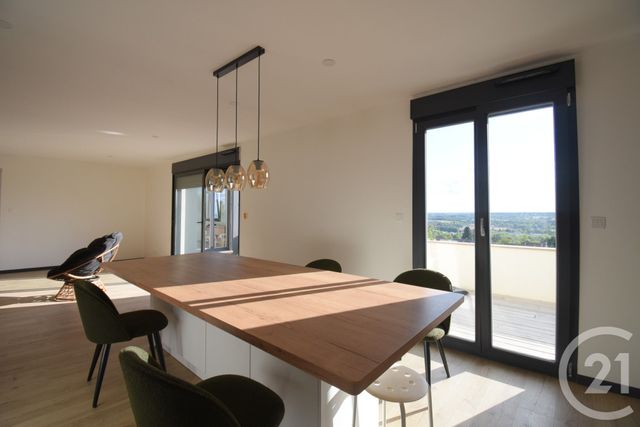 Maison &agrave; vendre - 5 pi&egrave;ces - 131 m2 - Abrest - 03 - AUVERGNE