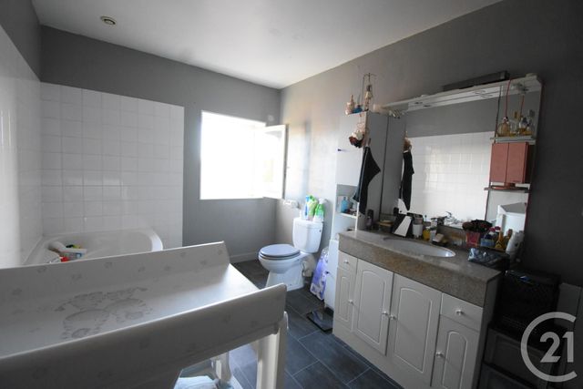 Maison &agrave; vendre - 8 pi&egrave;ces - 287 m2 - Lapalisse - 03 - AUVERGNE