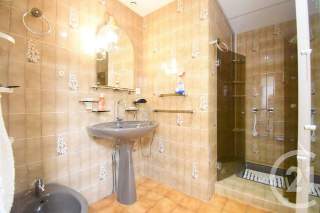 Maison &agrave; vendre - 3 pi&egrave;ces - 97,72 m2 - Vichy - 03 - AUVERGNE