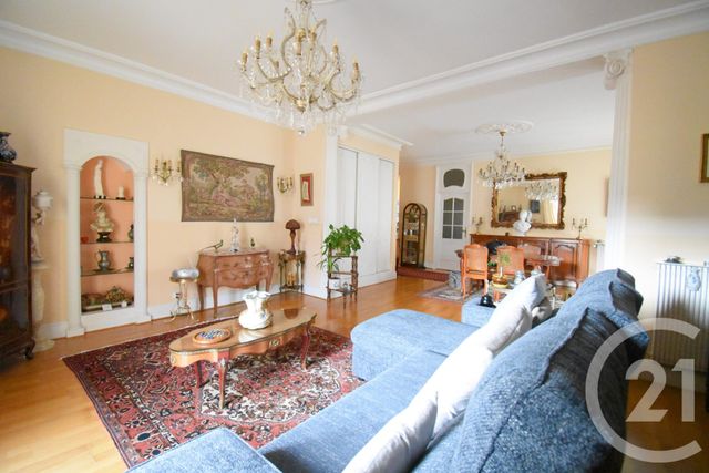 Appartement F4 &agrave; vendre - 4 pi&egrave;ces - 147,29 m2 - Vichy - 03 - AUVERGNE