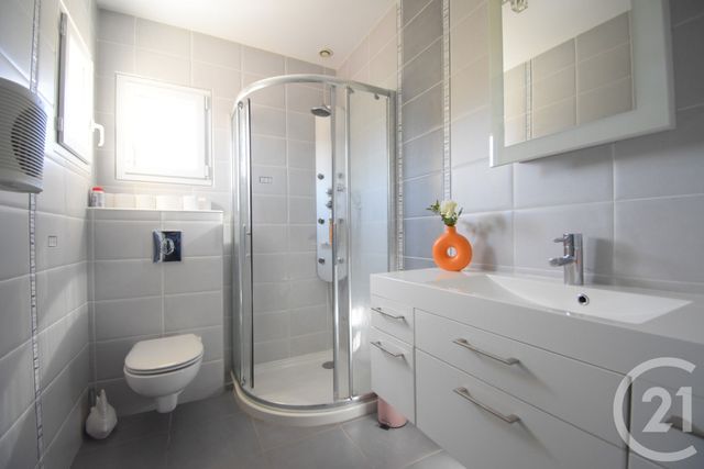 Maison &agrave; vendre - 7 pi&egrave;ces - 251,81 m2 - Hauterive - 03 - AUVERGNE