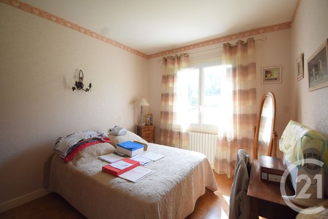 Maison &agrave; vendre - 4 pi&egrave;ces - 151 m2 - Creuzier Le Vieux - 03 - AUVERGNE