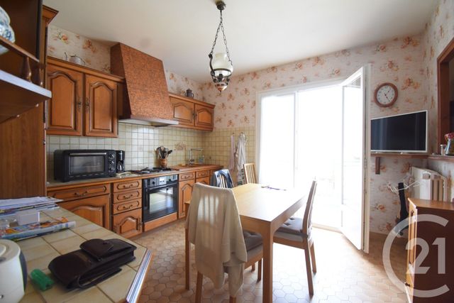 Maison &agrave; vendre - 4 pi&egrave;ces - 151 m2 - Creuzier Le Vieux - 03 - AUVERGNE