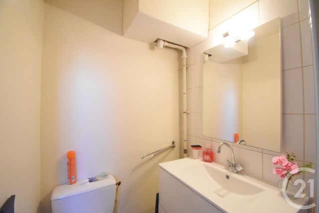 Appartement &agrave; vendre - 1 pi&egrave;ce - 18,80 m2 - Vichy - 03 - AUVERGNE