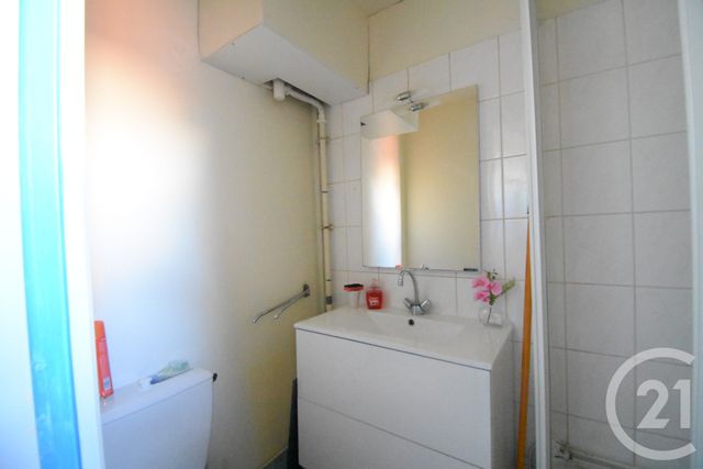 Appartement &agrave; vendre - 1 pi&egrave;ce - 18,80 m2 - Vichy - 03 - AUVERGNE