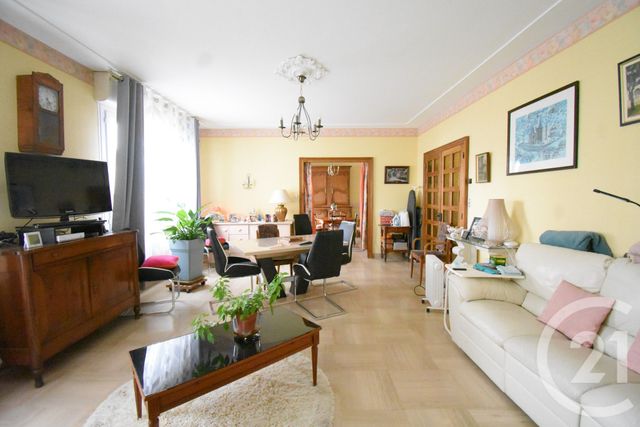 Maison &agrave; vendre - 7 pi&egrave;ces - 200 m2 - Bellerive Sur Allier - 03 - AUVERGNE