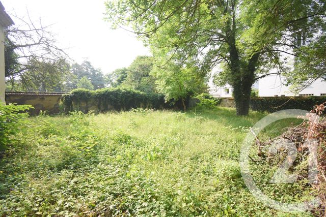 Maison &agrave; vendre - 3 pi&egrave;ces - 392 m2 - Vichy - 03 - AUVERGNE