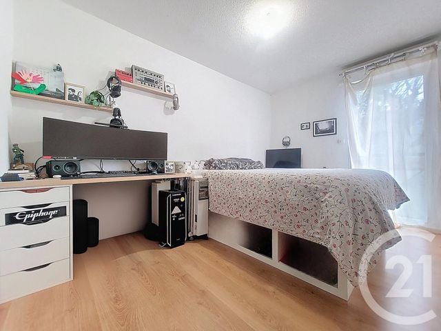 Appartement F4 &agrave; vendre - 4 pi&egrave;ces - 81,18 m2 - Draguignan - 83 - PROVENCE-ALPES-COTE-D-AZUR