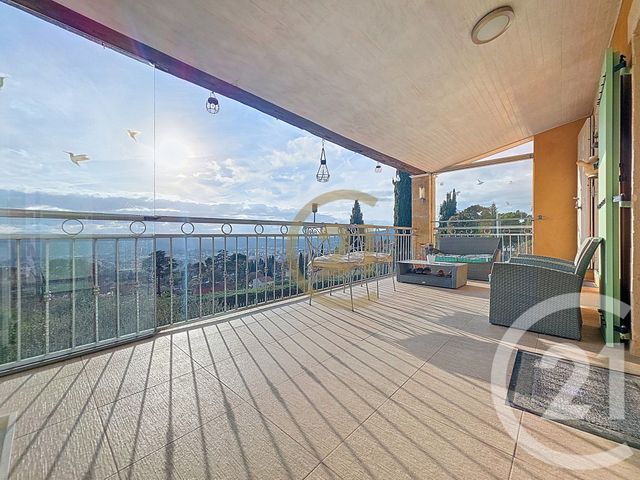 Maison &agrave; vendre - 7 pi&egrave;ces - 160 m2 - Draguignan - 83 - PROVENCE-ALPES-COTE-D-AZUR