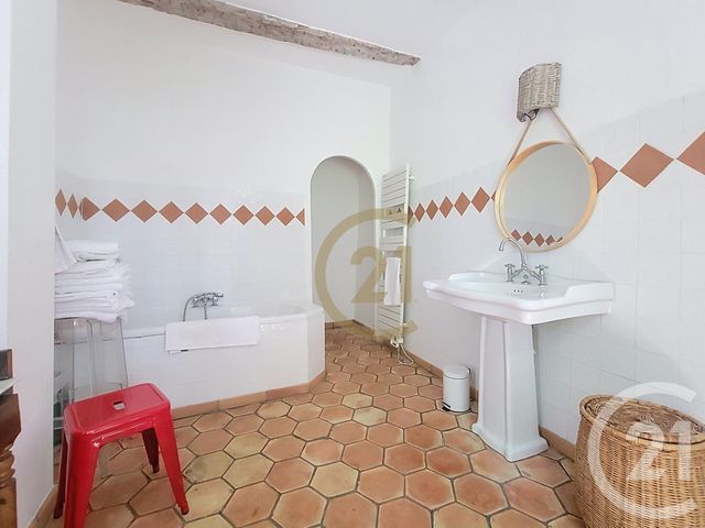 Maison à vendre - 7 pièces - 229,44 m2 - Draguignan - 83 - PROVENCE-ALPES-COTE-D-AZUR