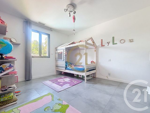 Maison à vendre - 4 pièces - 200 m2 - Draguignan - 83 - PROVENCE-ALPES-COTE-D-AZUR