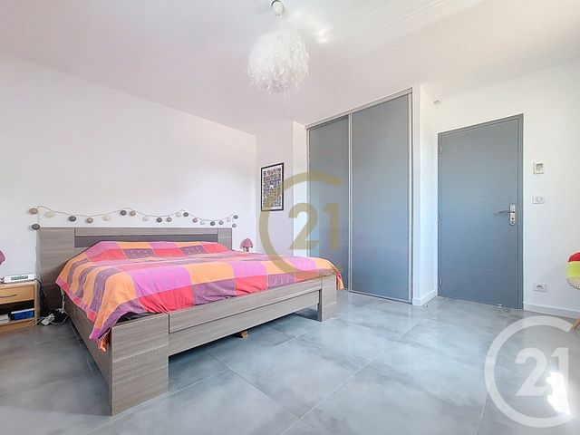 Maison à vendre - 4 pièces - 200 m2 - Draguignan - 83 - PROVENCE-ALPES-COTE-D-AZUR