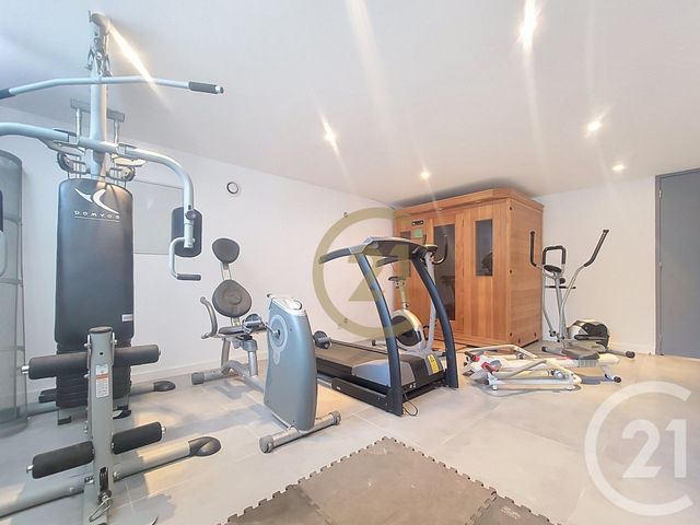 Maison à vendre - 4 pièces - 200 m2 - Draguignan - 83 - PROVENCE-ALPES-COTE-D-AZUR