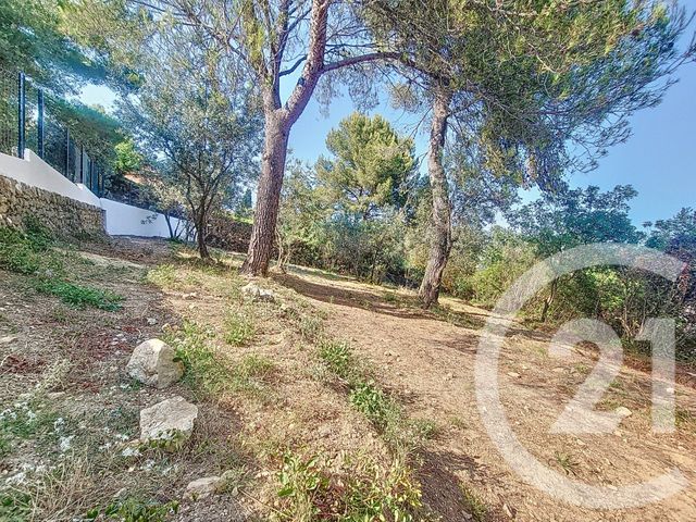 Terrain &agrave; vendre - 800 m2 - Draguignan - 83 - PROVENCE-ALPES-COTE-D-AZUR