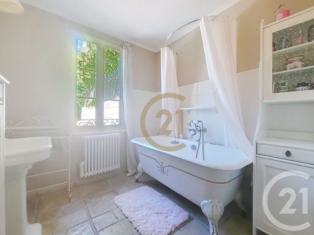 Maison à vendre - 6 pièces - 196 m2 - Bargemon - 83 - PROVENCE-ALPES-COTE-D-AZUR