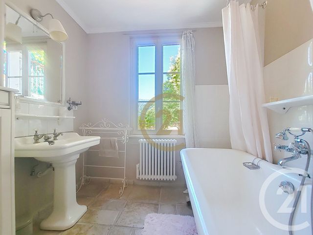 Maison à vendre - 6 pièces - 196 m2 - Bargemon - 83 - PROVENCE-ALPES-COTE-D-AZUR