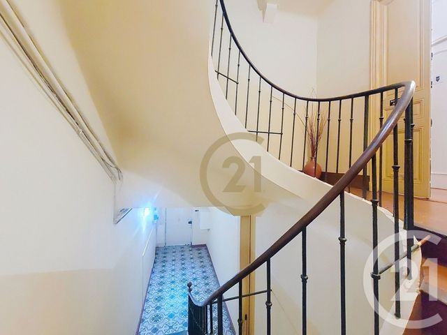 Appartement F3 à vendre - 3 pièces - 76 m2 - Draguignan - 83 - PROVENCE-ALPES-COTE-D-AZUR