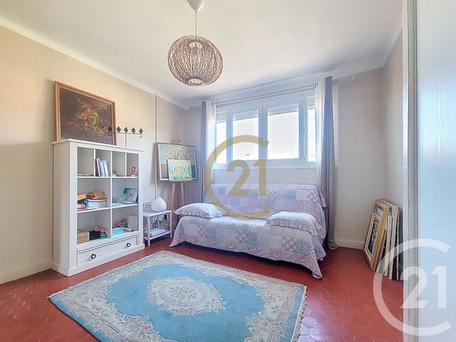 Appartement F3 à vendre - 3 pièces - 76 m2 - Draguignan - 83 - PROVENCE-ALPES-COTE-D-AZUR