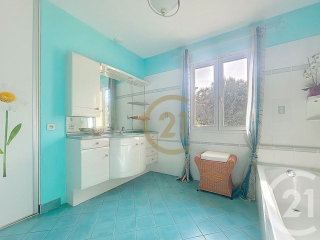 Maison &agrave; vendre - 5 pi&egrave;ces - 132,25 m2 - Draguignan - 83 - PROVENCE-ALPES-COTE-D-AZUR