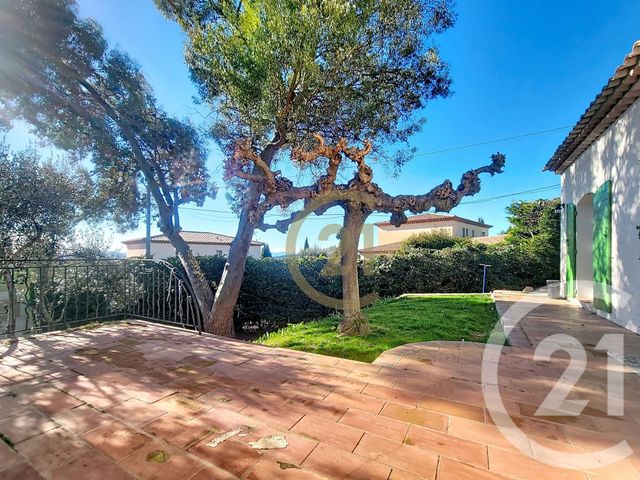 Maison &agrave; louer - 5 pi&egrave;ces - 102,65 m2 - Draguignan - 83 - PROVENCE-ALPES-COTE-D-AZUR