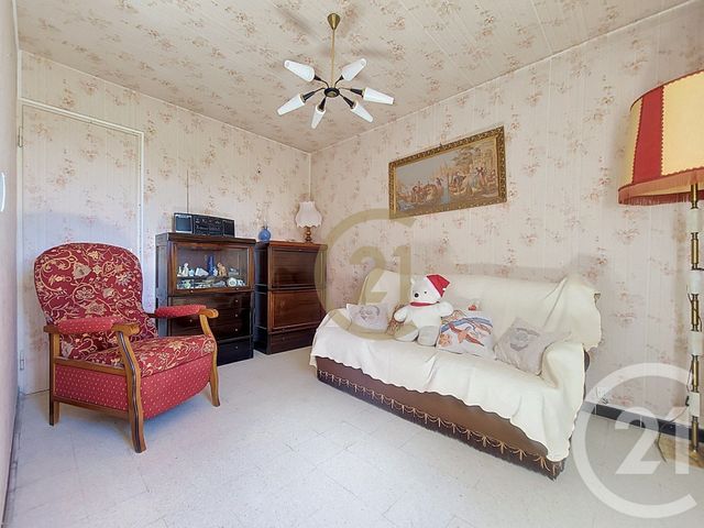 Appartement F4 &agrave; vendre - 4 pi&egrave;ces - 65,43 m2 - Draguignan - 83 - PROVENCE-ALPES-COTE-D-AZUR