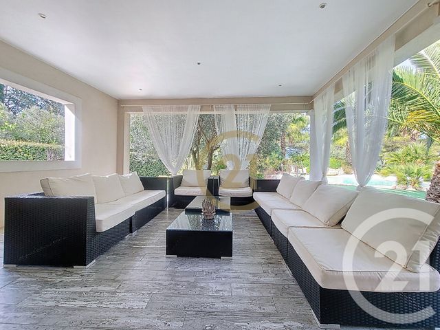 Maison à vendre - 7 pièces - 299,63 m2 - Draguignan - 83 - PROVENCE-ALPES-COTE-D-AZUR