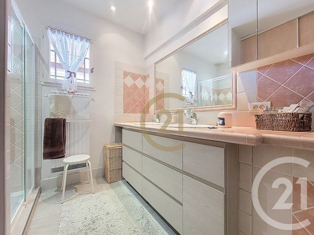 Maison &agrave; vendre - 6 pi&egrave;ces - 190 m2 - Les Arcs - 83 - PROVENCE-ALPES-COTE-D-AZUR