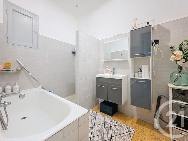 Maison &agrave; vendre - 5 pi&egrave;ces - 115 m2 - Draguignan - 83 - PROVENCE-ALPES-COTE-D-AZUR