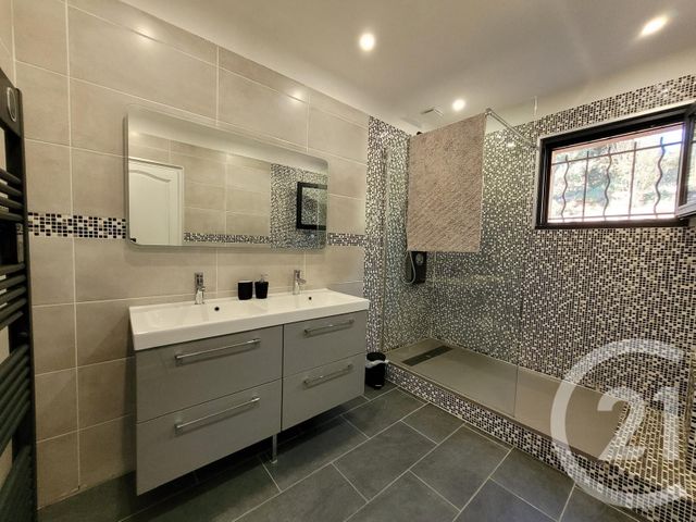 Maison &agrave; vendre - 6 pi&egrave;ces - 159 m2 - Le Cannet Des Maures - 83 - PROVENCE-ALPES-COTE-D-AZUR