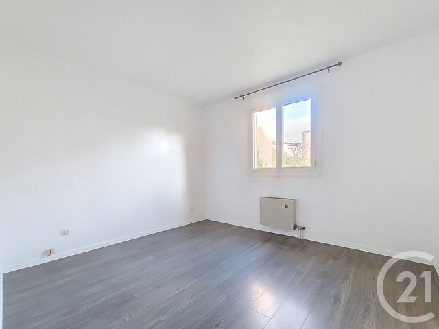 Appartement F2 &agrave; vendre - 2 pi&egrave;ces - 45,80 m2 - Draguignan - 83 - PROVENCE-ALPES-COTE-D-AZUR