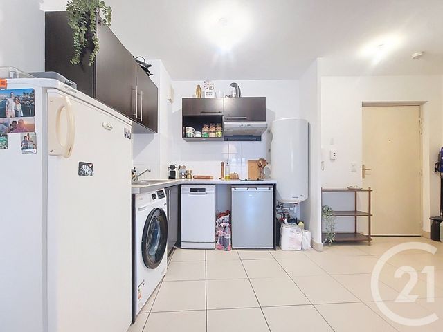 Appartement F2 &agrave; vendre - 2 pi&egrave;ces - 44,60 m2 - Draguignan - 83 - PROVENCE-ALPES-COTE-D-AZUR