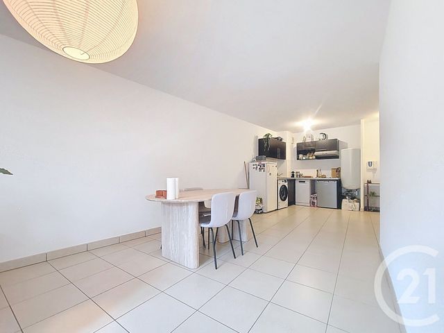 Appartement F2 &agrave; vendre - 2 pi&egrave;ces - 44,60 m2 - Draguignan - 83 - PROVENCE-ALPES-COTE-D-AZUR