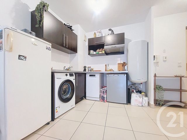 Appartement F2 &agrave; vendre - 2 pi&egrave;ces - 44,60 m2 - Draguignan - 83 - PROVENCE-ALPES-COTE-D-AZUR