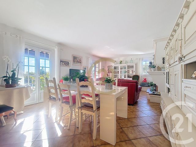 Maison &agrave; vendre - 4 pi&egrave;ces - 100,97 m2 - Draguignan - 83 - PROVENCE-ALPES-COTE-D-AZUR