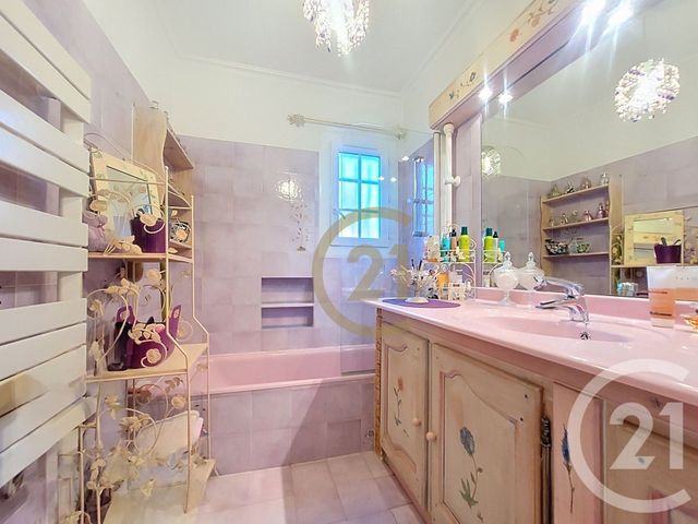 Maison &agrave; vendre - 4 pi&egrave;ces - 100,97 m2 - Draguignan - 83 - PROVENCE-ALPES-COTE-D-AZUR