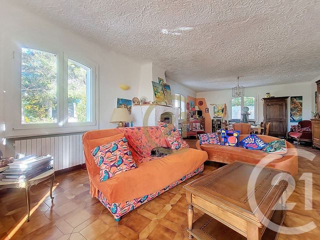 Maison &agrave; vendre - 6 pi&egrave;ces - 197 m2 - Draguignan - 83 - PROVENCE-ALPES-COTE-D-AZUR