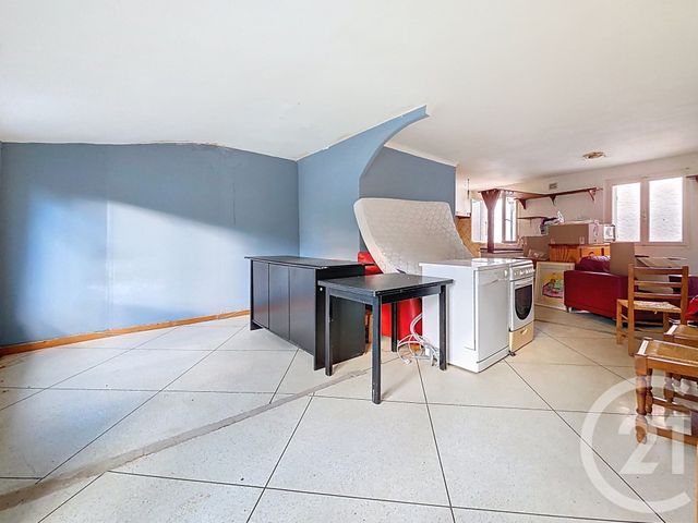 Prix immobilier MONTFERRAT - Photo d’une maison vendue