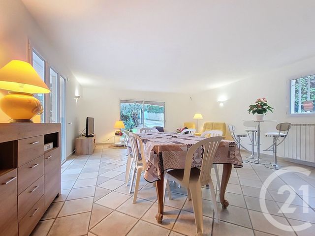 Maison à vendre - 4 pièces - 123 m2 - Draguignan - 83 - PROVENCE-ALPES-COTE-D-AZUR