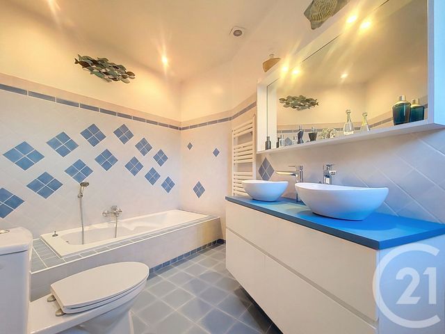 Maison &agrave; vendre - 4 pi&egrave;ces - 117 m2 - Draguignan - 83 - PROVENCE-ALPES-COTE-D-AZUR