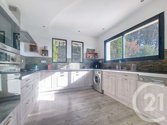 Maison &agrave; vendre - 7 pi&egrave;ces - 202,85 m2 - Draguignan - 83 - PROVENCE-ALPES-COTE-D-AZUR