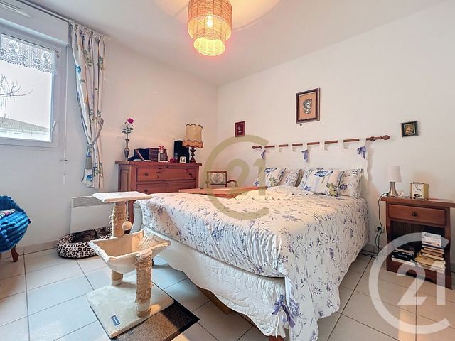 Appartement F3 &agrave; vendre - 3 pi&egrave;ces - 63,56 m2 - Le Luc - 83 - PROVENCE-ALPES-COTE-D-AZUR