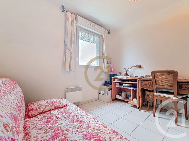 Appartement F3 &agrave; vendre - 3 pi&egrave;ces - 63,56 m2 - Le Luc - 83 - PROVENCE-ALPES-COTE-D-AZUR