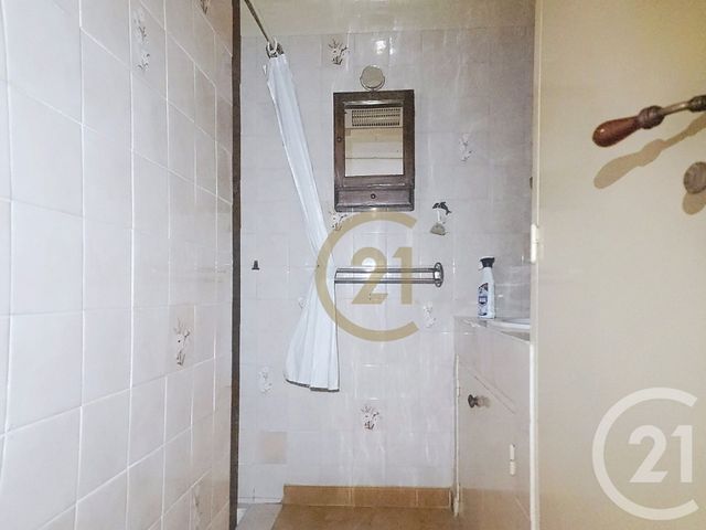 Appartement T2 &agrave; vendre - 2 pi&egrave;ces - 76,29 m2 - Draguignan - 83 - PROVENCE-ALPES-COTE-D-AZUR