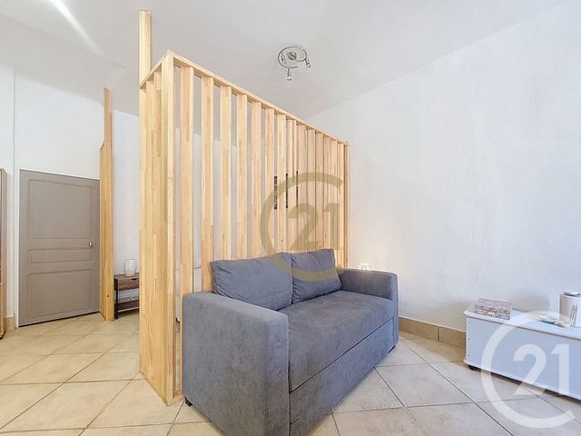 Appartement F1 bis &agrave; louer - 2 pi&egrave;ces - 37,20 m2 - Flayosc - 83 - PROVENCE-ALPES-COTE-D-AZUR