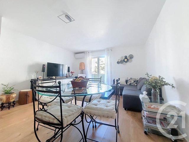 Appartement F4 &agrave; vendre - 4 pi&egrave;ces - 81,10 m2 - Draguignan - 83 - PROVENCE-ALPES-COTE-D-AZUR