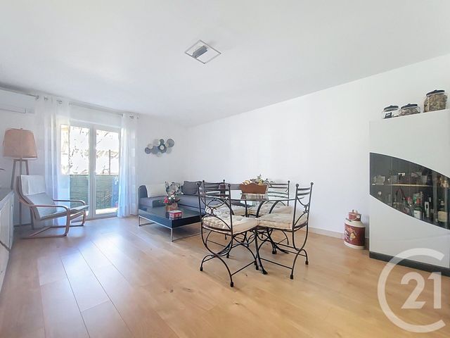 Appartement F4 &agrave; vendre - 4 pi&egrave;ces - 81,10 m2 - Draguignan - 83 - PROVENCE-ALPES-COTE-D-AZUR
