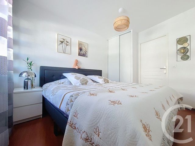 Appartement F4 &agrave; vendre - 4 pi&egrave;ces - 81,10 m2 - Draguignan - 83 - PROVENCE-ALPES-COTE-D-AZUR